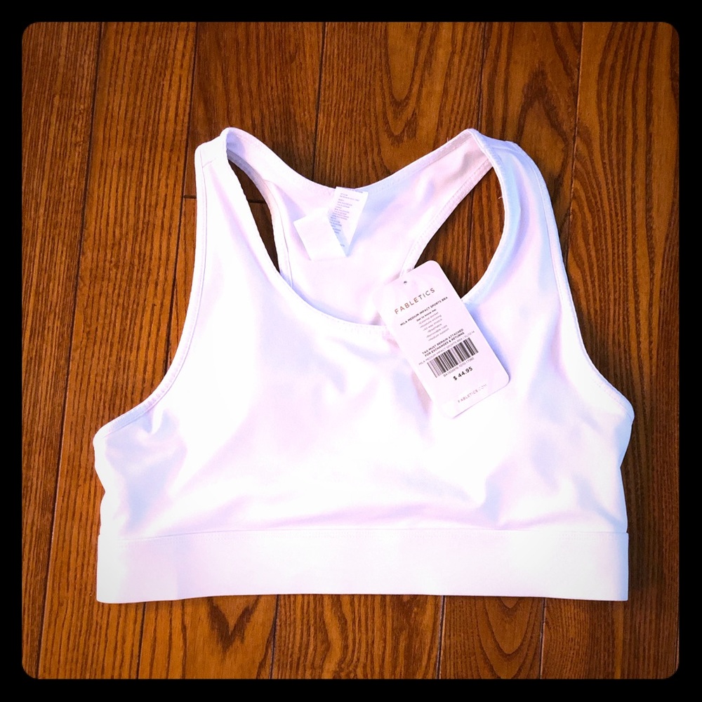 NWT - Fabletics Mila Medium Impact Sports Bra